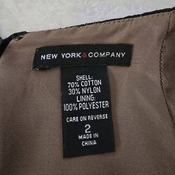 New York & Co. Black Lace Midi Skirt - Size 2 - Picture 3 of 3